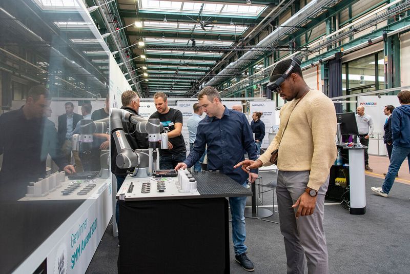 Zahlreiche Fachbesucher aus der MEM-Industrie fanden den Weg zum SPF in der Halle 550 in Zürich Oerlikon. (Bild: Thomas Entzeroth)