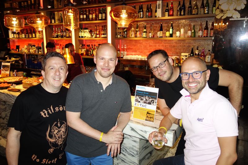 (v. l.) Nils Stallmach, Seasonic, Dennis Bode, Hardwareluxx, Frank Seifert, Corsair, und Maciej Wieczorek, ZOTAC. (Vogel IT-Medien GmbH)