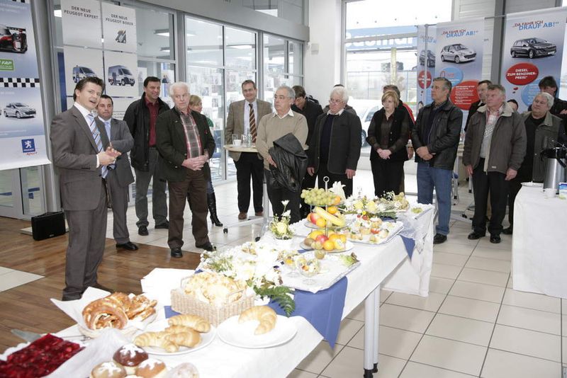 Standortleiter Olivier Ferry begrüßte die Gäste. (Archiv: Vogel Business Media)