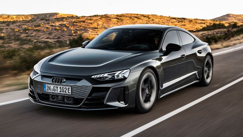 Der RS E-Tron GT ist der erste Elektrosportler der Audi-Tuner. (Bild: Audi)