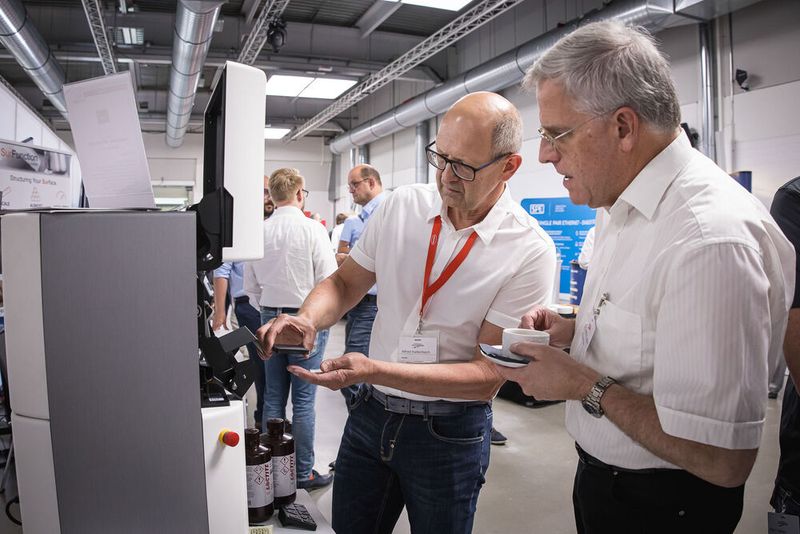 Steckverbinderkongress 2023 Tag 2: Kongress mit Trendthemen von PCF über DC-Steckverbinder, Hybridsteckverbinder, Qualifizierung, Single Pair Ethernet, Hands-on Workshops bis zu 3D-Druck und Konfektionierung. (Bild: Stefan Bausewein)