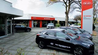 In Hilden eröffnete Hans Brandenburg im März 2020 seinen zweiten Standort für die koreanische Marke Kia. (Bild: Hans Brandenburg)