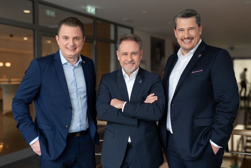 Yannick Koch, Norbert Strack und Sascha Niederhagen bilden die neue Geschäftsführung von Beko Technologies. (Bild: Beko Technologies)