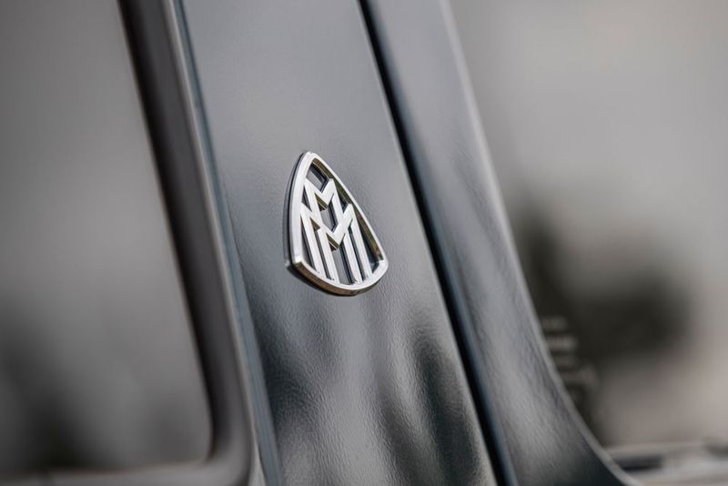 Das Maybach-Logo steht für höchsten Anspruch. (Daimler)