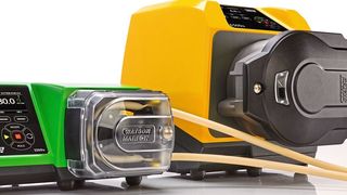 Die Gehäusepumpenreihen 530 und 630 bieten bieten hohe Präzision und eignen sich für anspruchsvolle Dosieraufgaben. (Watson-Marlow Fluid Technology Group)