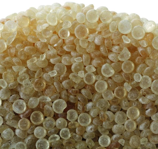 Stabaxol schützt viele Kunststoffe vor frühzeitiger Alterung in feuchter und warmer Umgebung. (Bild: Rhein Chemie Rheinau)