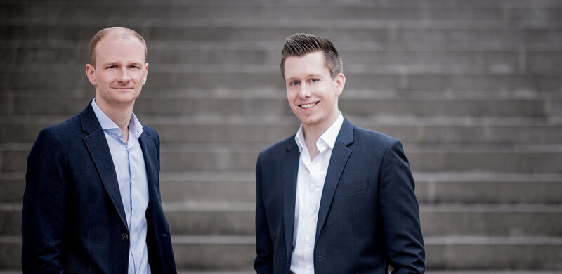 Jonas Schaub und Benjamin Ullrich, die Gründer der elunic GmbH, sind in den letzten Jahren in das Thema IIoT 