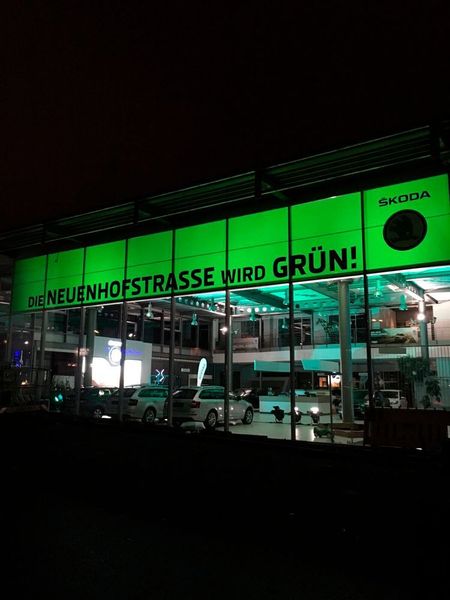 „Die Neuenhofstraße wird grün“ – mit diesem Slogan hatte die Jacobs-Gruppe den Start der Marke Skoda schon in den vergangenen Wochen vorbereitet. (Jacobs)