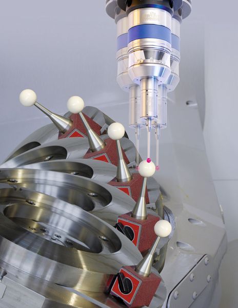 Bild 3: Neue Möglichkeiten eröffnet die Option Kinematik Setup für Fünf-Achs-Maschinen.  (Bild: M&H)