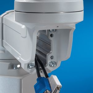 Das Tragarmsystem bietet flexible Kabeleinführungs- und durchführungsmöglichkeiten.