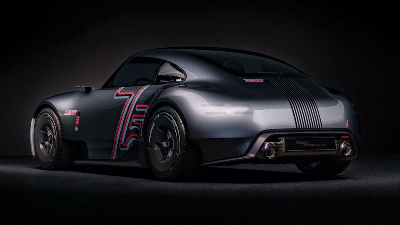 Erst auf den zweiten Blick werden antike Anklänge an den 356 sichtbar. (Bild: Porsche)