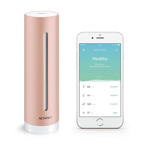 Mit dem Healthy Home Coach von Netatmo haben Sie das perfekte Raumklima immer im Blick. Das smarte Gadget erfasst Temperatur und Luftfeuchtigkeit, CO2-Gehalt, Lärm und mehr. Bei  www.wie-einfach.de kostet das Gerät 99,99 Euro. (WIE EINFACH!)
