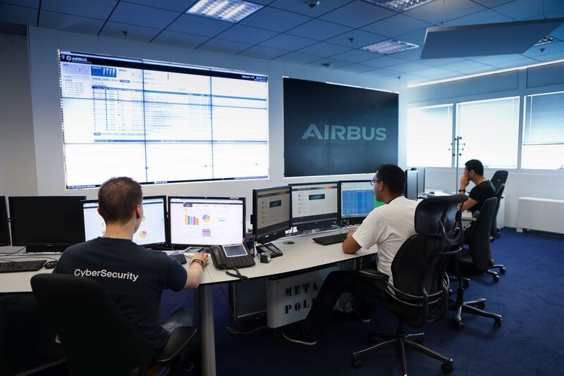 Cyber Security Experten von Airbus CyberSecurity bei der Arbeit.  (Airbus)