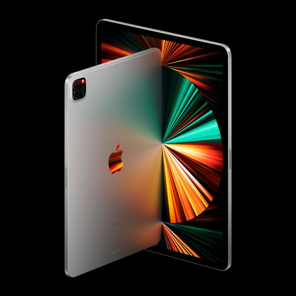 Ferner verfügt das iPad Pro 12,9 über das neuartige Liquid-Retina-XDR-Display, das heller und kontrastreicher sein soll. (Apple)