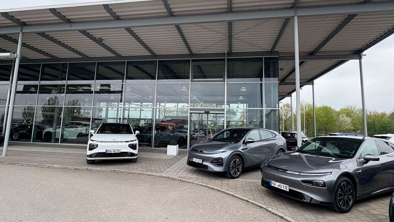 Hofmann Automobile verkauft Xpeng nun auch in Mertingen.(Bild:  Hofmann Automobile)