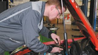 Bei Arbeiten an Gasanlagen empfiehlt es sich, den Arbeitsplatz von der restlichen Werkstatt zu trennen.  (Foto: Schmidt)