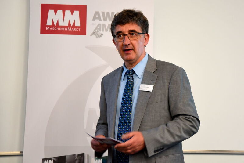 MM-Chefredakteur Udo Schnell übergab den Award für die beste Innovation in der Messtechnik & Qualitätssicherung. (Stefanie Michel)