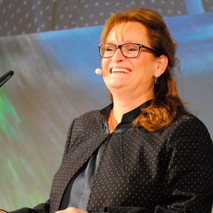 (Baeuchle/»kfz-betrieb«)