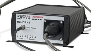 Das Helios H4 Pyrometer ermöglicht präzise Echtzeitregelung der Schmelzbadtemperatur im LPBF-Prozess. (Bild: Sensortherm GmbH)