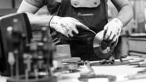 Installation: Centrifugal clutches should always be precisely matched to the machine. (Source: Amsbeck Machine Technology)