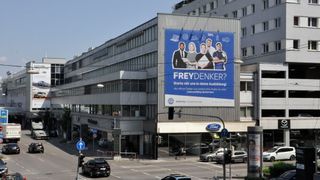Blick auf die Schwabengarage, den Stuttgarter Stammsitz der Emil-Frey-Gruppe. (Bild: Simon/»kfz-betrieb«)