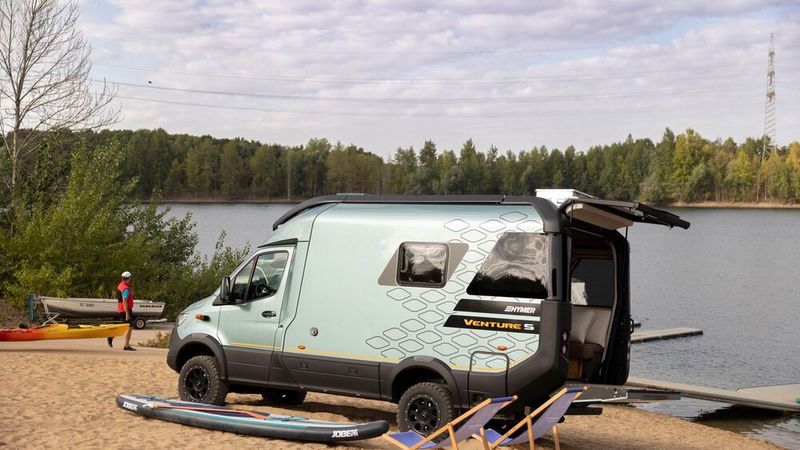 Der spezielle Offroad-Bereich findet sich in den Hallen 16 und 17. (Bild: Messe Düsseldorf)