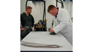 Tipps von Fachleuten gab es beim Besuch in der finnischen Zentrale.  (Mirka)