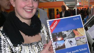 Die Unterrichtsmappe wird derzeit in einer Pilotphase an ausgewählten Schulen getestet. Ziel der Initiative ist es, dem Fachkräftemangel der Branche entgegenzuwirken.  (Bild: DVS)