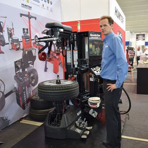 (Holz/»kfz-betrieb«)