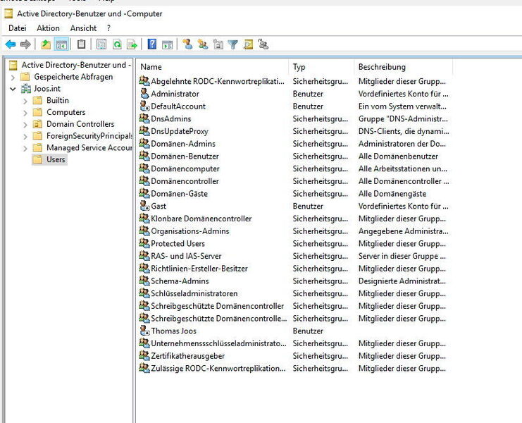 Verwalten von Administratorgruppen in Active Directory.  (Microsoft / Joos)