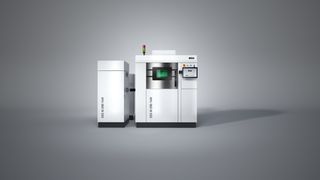 Das Metallfertigungssystem im Detail:
• Bauvolumen: 250 x 250 x 325 mm (9,85 x 9,85 x 12,8 Zoll)
• Leistung: Ein (1) 1.000-Watt-Laser
• Produktiv: Eine Baurate von bis zu 55,4 (mm³/h)
• Scangeschwindigkeit: bis zu 7,0 m/s (23 ft/s)
• Fokusdurchmesser: ~ 90 µm (Bild: EOS)