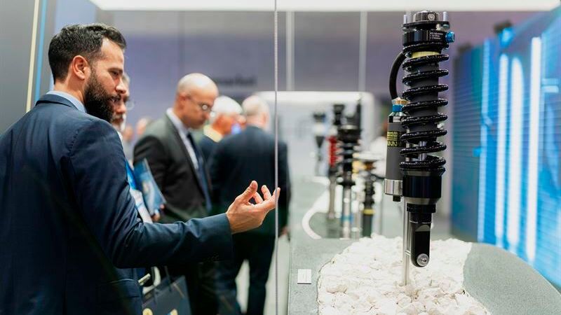 Auf der Branchenmesse in Frankfurt präsentiert der Zulieferer sein aktuelles Aftermarket-Portfolio.(Bild:  Bilstein)