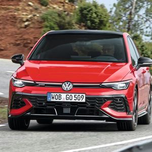 Platz eins in der Kompaktklasse im Juli 2026: VW Golf mit 9.001 Neuzulassungen.(Bild:  VW)