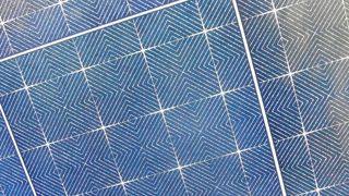 Ab heute gibt es für chinesische Solarsystemhersteller, die ihre Produkte exportieren wollen, keine Steuerleichterungen mehr. Damit sei das Preisdumping beendet. Doch es gibt auch kritische Stimmen ... (Bild: Tongwei)