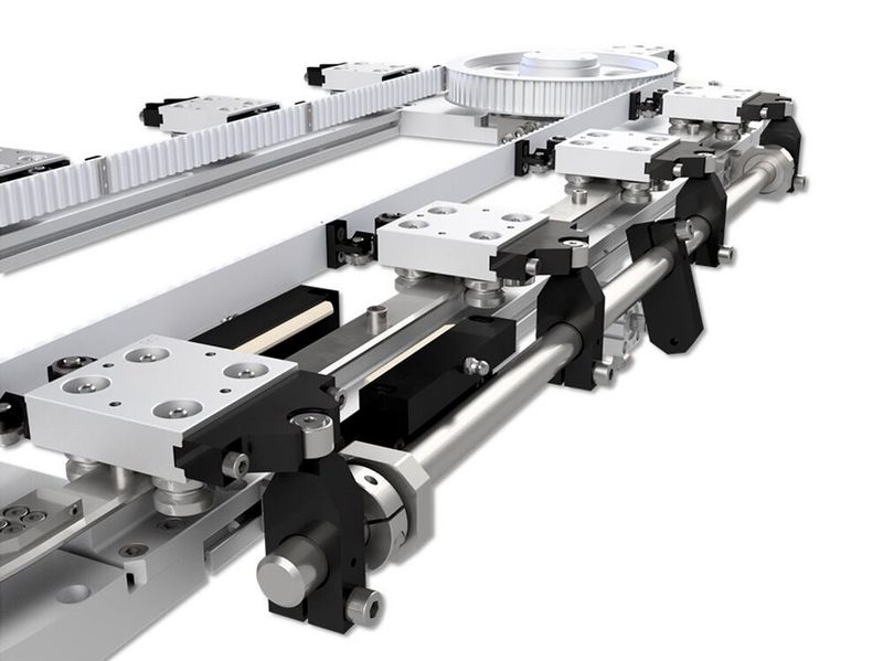 Das intelligente Ovalsystem IAXNR kombiniert Lineartechnik mit Sensoren zur Überwachung von Vibration und Temperatur.