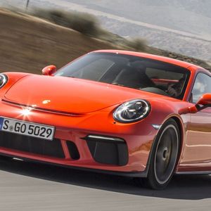 Porsche hat den GT3 geliftet.