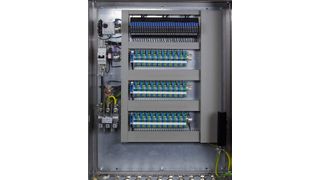 Montageplatte im Schaltschrank: Hier lässt sich die Verlustwärme noch recht einfach per Klimatisierung bekämpfen (Archiv: Vogel Business Media)