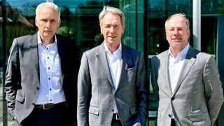 Von links: Rolf Breidenbach, Michael Stoschek und Maximilian Stoschek. (Bild: Brose)