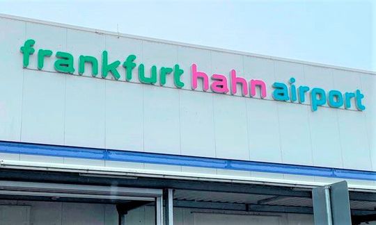 Es kann wieder durchgestartet werden! Der Flughafen Hahn kämpfte seit rund 9 Monaten mit den Unbilden der Insolvenz. Jetzt scheint es neuen Schub zu geben, weil ein neuer Investor eingestiegen ist.(Bild:  Flughafen Hahn)
