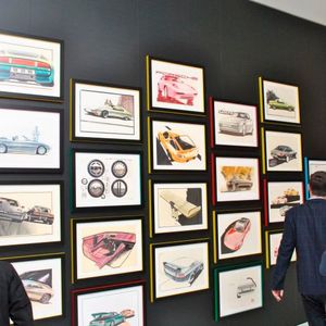 Originale Zeichnungen und Skizzen aus der Zeit, als die Porschemotoren von vorne nach hinten wanderten – und die Getriebe umgekehrt.(Foto:  Dominsky)