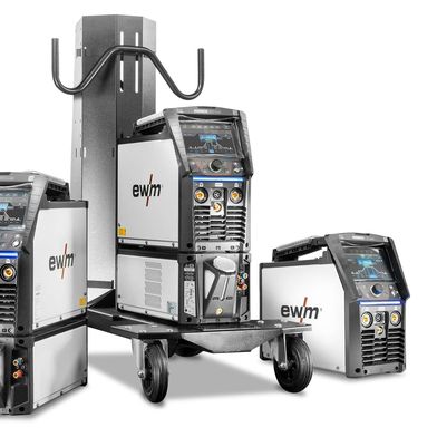 Die Tetrix XQ 300 SiC puls enthält Siliziumkarbid-Halbleiter, die im Vergleich zu herkömmlichen Transistoren deutlich geringere Schaltverluste aufweisen.  (Bild: EWM)