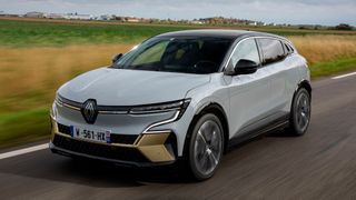 Der Mégane E-Tech steht für die Transformation der Marke Renault. (Bild: Hungary Out/Renault)