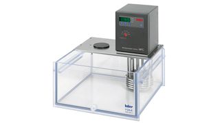 Abb. 1: Die preisgünstigen MPC-Modelle sind ideal für alle Routineaufgaben im Labor. Die Geräte sind als Einhänge-, Bad-, Umwälz- und Kältethermostate erhältlich.  (Bild: Huber Kältemaschinenbau)