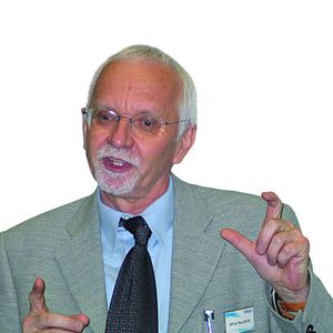 „Die einfachen Produkte sind leicht zu begreifen, aber schwer zu erfinden.“
Dr.-Ing. Alfred Neudörfer, Dozent an der TU Darmstadt und Professor an der Nagaoka UT.
Bild: Itasse (Archiv: Vogel Business Media)