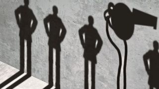 Das Geschäftsgeheimnisgesetz begreift Whistle­blowing als wichtiges Instrument der unternehmenseigenen Compliance. (©freshidea - stock.adobe.com)