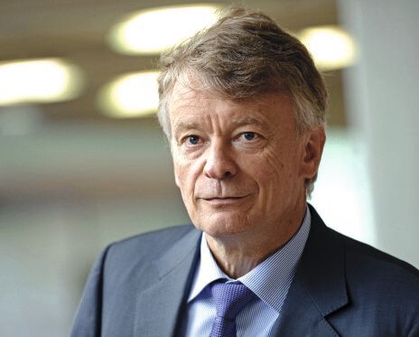 Prof. Dr. Hermann Requardt ist Senior Advisor für die Medizintechnik-Branche bei Aquin und ehemaliger CEO Siemens Healthcare.