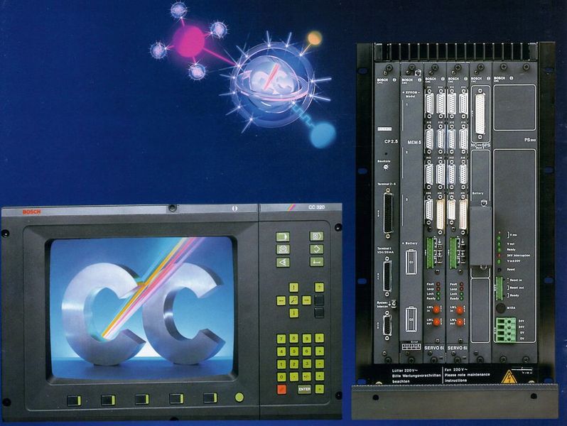 Mit der CNC-Frässteuerung CC 300 stellt Bosch 1985 ein besonders flexibles CNC-Steuerungskonzept vor: In 32-Bit-Technik, bedienerfreundlich, Softkeybedienung, Menütechnik und 14