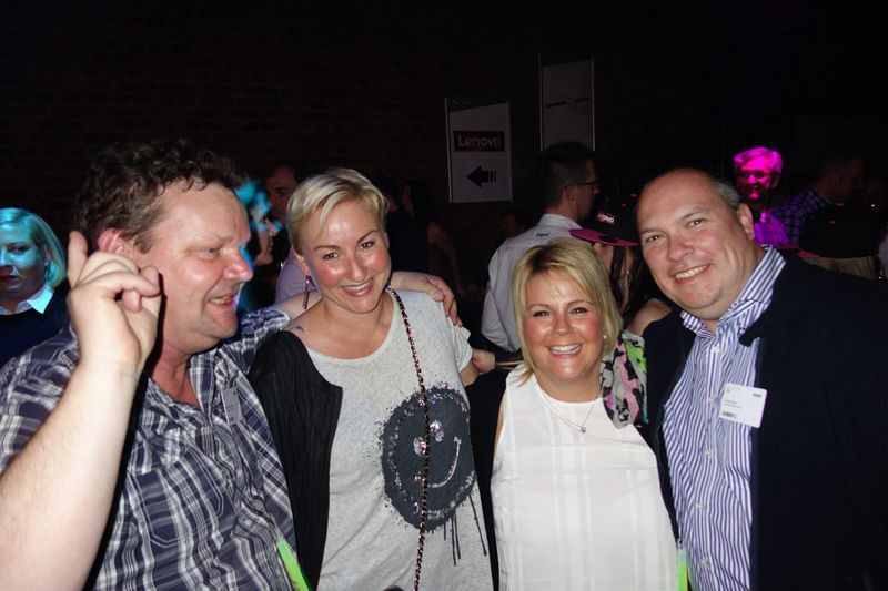 (v. l.) Karsten Steinke, Albacon, Christine Händler, comTeam, Jana Tappendorf, Microsoft, und Carol Kleu, ANC Systemhaus, geben den Beat an. (Bild: IT-BUSINESS)