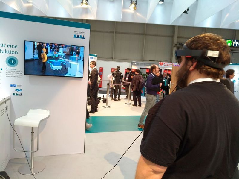 Augemtend Reality am Stand des Bundesministerium für Bildung und Forschung. (Robert Horn)