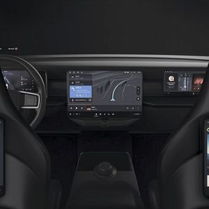 Erste offene Software-Plattform für das digitale Cockpit (TomTom)